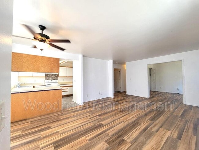 property at 3026 W Villard St