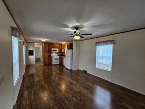 418 Tulip Dr in Ilion, NY - Foto de edificio - Building Photo