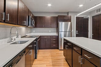 8041 W Bluemound Rd in Milwaukee, WI - Building Photo - Building Photo