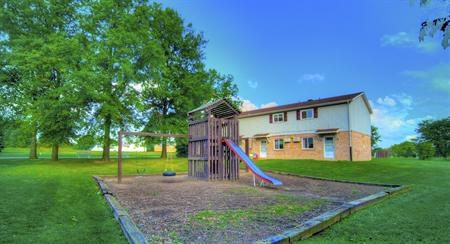 Nantucket Circle Apartments in Alliance, OH - Building Photo - Building Photo