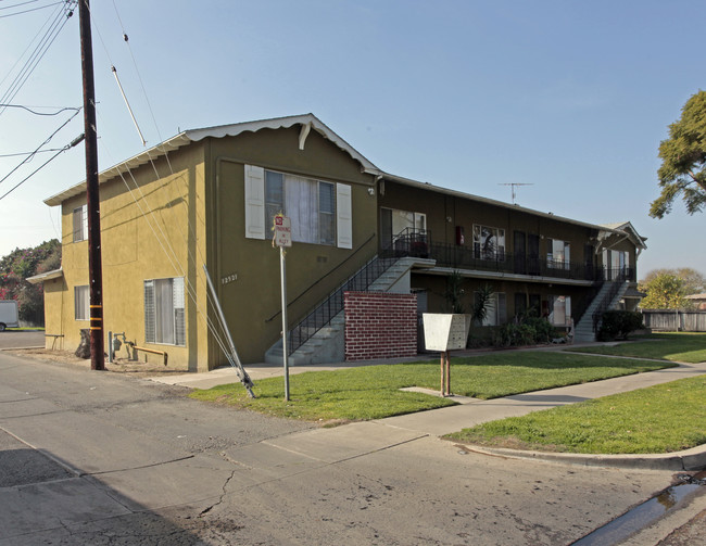 12521 Shelley Dr in Garden Grove, CA - Building Photo - Building Photo