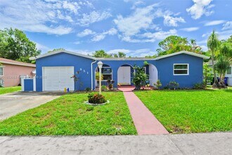 851 SW 49th Terrace in Margate, FL - Building Photo - Building Photo