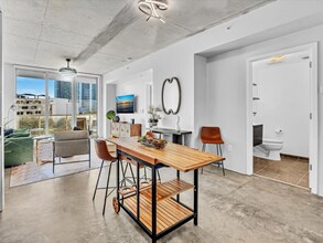 3470 E Coast Ave in Miami, FL - Building Photo - Building Photo