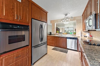 15075 Witney Rd in Delray Beach, FL - Building Photo - Building Photo