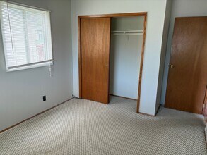 2525 E 44th St in Erie, PA - Building Photo - Building Photo