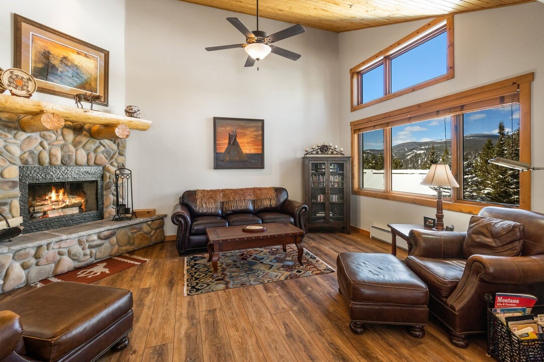 130 Timbercrest Dr in Big Sky, MT - Building Photo