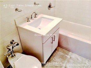 43 E 74th St-Unit -4a in New York, NY - Building Photo - Building Photo