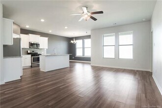 3167 Baywood Ave in Lake Charles, LA - Building Photo - Building Photo