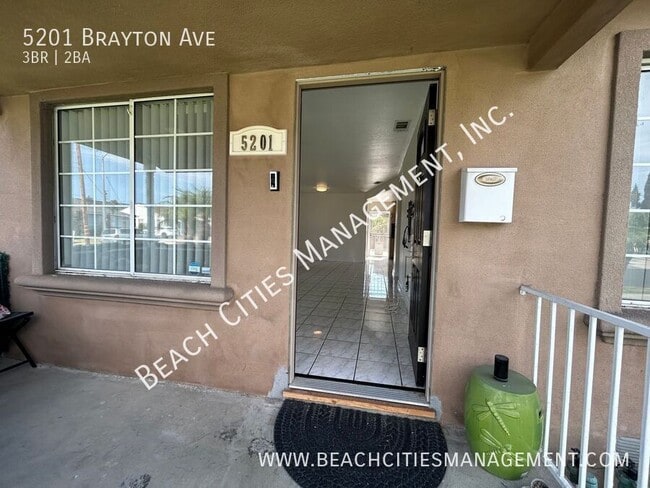5201 Brayton Ave in Long Beach, CA - Building Photo - Building Photo