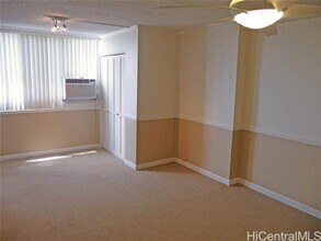 1617 Clark St in Honolulu, HI - Building Photo - Building Photo