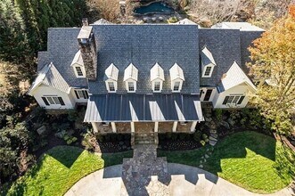 5000 Long Island Dr in Atlanta, GA - Building Photo - Building Photo