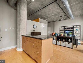 301 Massachusetts Ave NW in Washington, DC - Building Photo - Building Photo