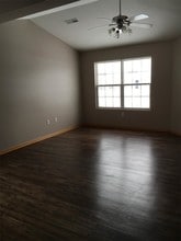 2413 Walden Ln in Manhattan, KS - Building Photo - Building Photo