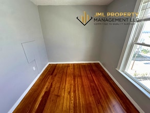 321 Union St, Unit 3N in Fall River, MA - Foto de edificio - Building Photo