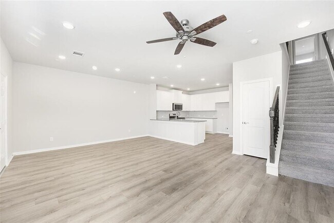 8034 Scanlan Trce in Sienna, TX - Building Photo - Building Photo
