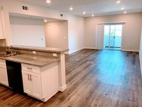 Panorama Regency in Panorama City, CA - Building Photo - Building Photo