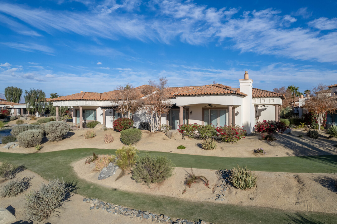 Villa Portofino in Palm Desert, CA - Foto de edificio