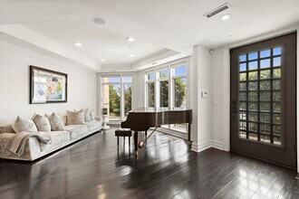 5 Henley Pl in Weehawken, NJ - Building Photo - Building Photo