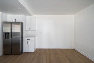 6702 Saranac St in San Diego, CA - Building Photo - Building Photo