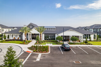 Skyline at Westfall Station in Clermont, FL - Building Photo - Building Photo