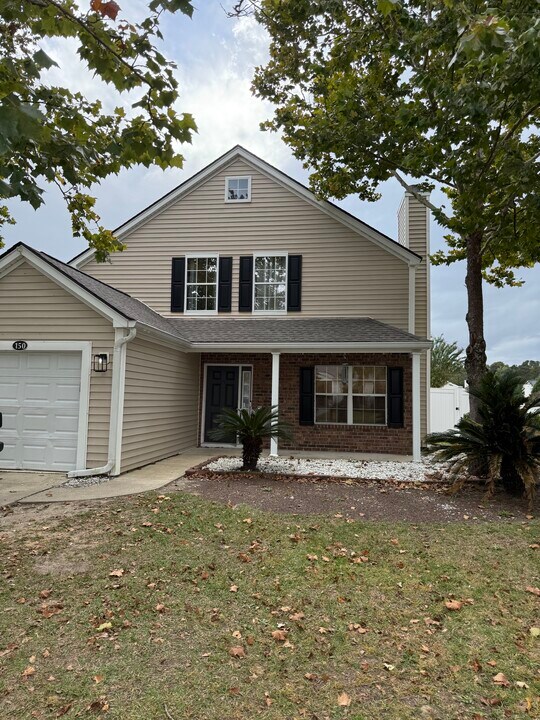 150 Stoney Xing in Bluffton, SC - Building Photo