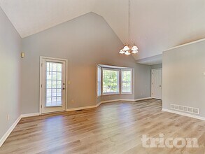 5301 Brookshire Ct in Douglasville, GA - Building Photo - Building Photo