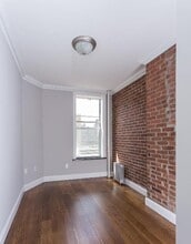 437 W 53rd St in New York, NY - Building Photo - Building Photo
