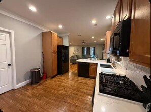 1032 Lena St NW in Atlanta, GA - Building Photo - Building Photo