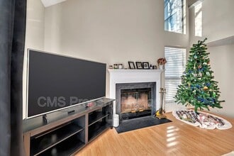 12 Hackberry Ct in Monmouth Junction, NJ - Building Photo - Building Photo