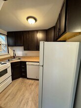 303 Peebles St, Unit 3 in Pittsburgh, PA - Foto de edificio - Building Photo