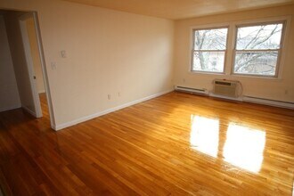 318 Nesmith St in Lowell, MA - Foto de edificio - Building Photo