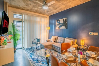 810 N 4th St in Phoenix, AZ - Building Photo - Building Photo