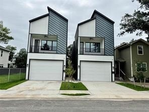 308 E 36th St in Houston, TX - Building Photo - Building Photo