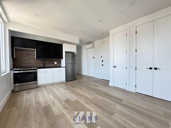 1629 Brooklyn Ave in Brooklyn, NY - Building Photo - Building Photo