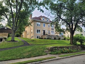 141 Bourne Ave in East Providence, RI - Building Photo - Building Photo