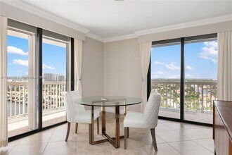 1500 S Ocean Dr, Unit 15a in Hollywood, FL - Building Photo - Building Photo