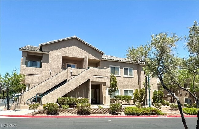 2052 Turquoise Ridge St in Las Vegas, NV - Building Photo - Building Photo
