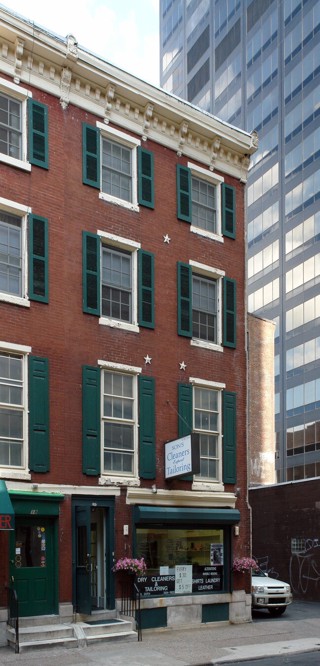 16-18 S 20th St in Philadelphia, PA - Building Photo - Building Photo