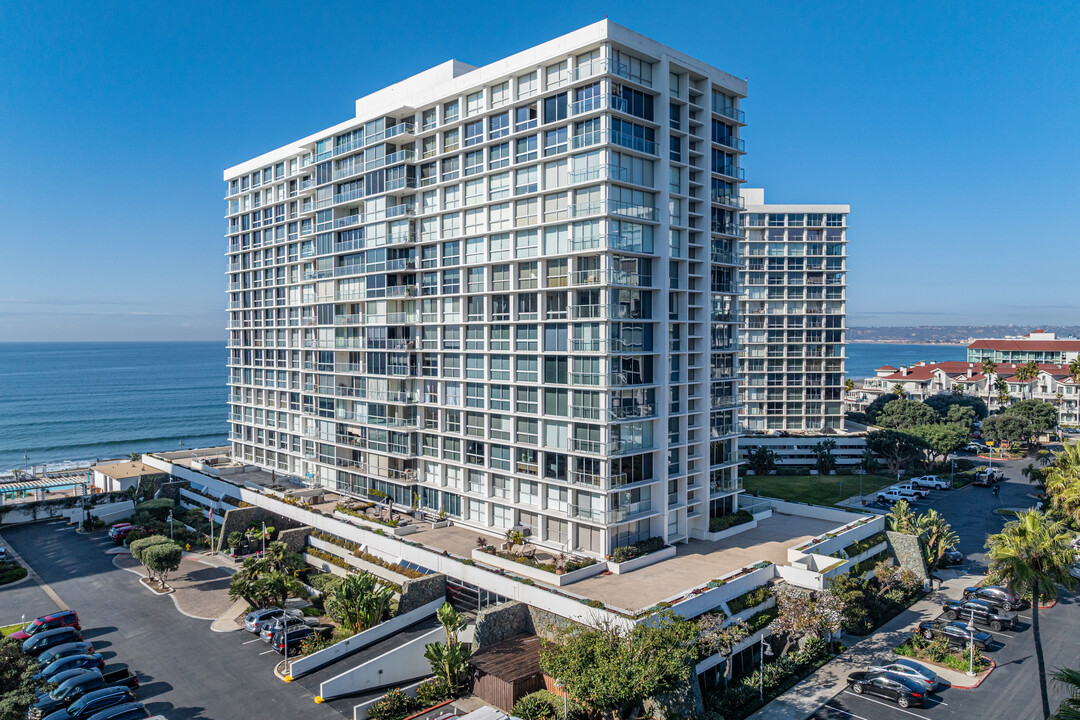 Cabrillo Tower in Coronado, CA - Building Photo