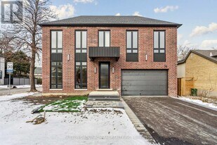 78 Burncrest Dr in Toronto, ON - Building Photo