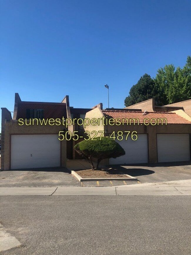 property at 1046 E Navajo St