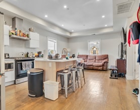 14 Sumner St, Unit 3 in Boston, MA - Building Photo - Building Photo