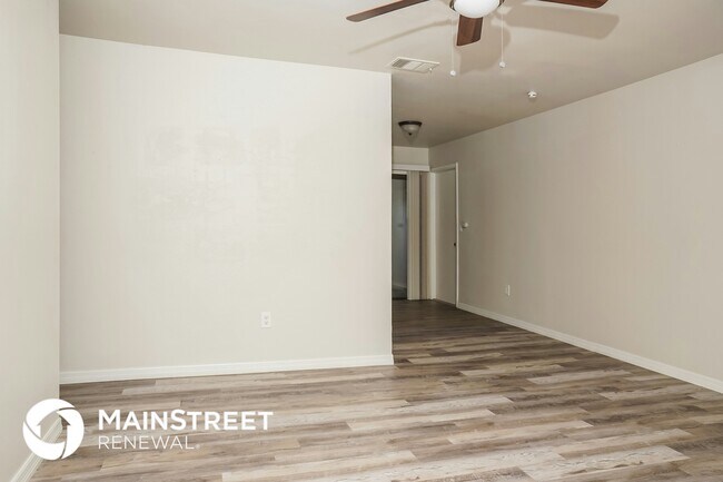 5940 Talbrook Rd, Unit 0912 in North Port, FL - Foto de edificio - Building Photo