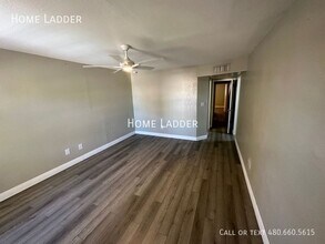 2145 E Sanos Dr in Tempe, AZ - Building Photo - Building Photo