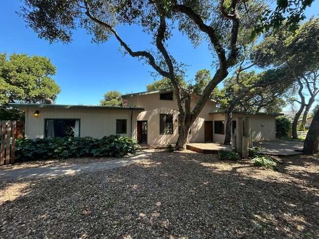 property at 184 Cll De La Ventana