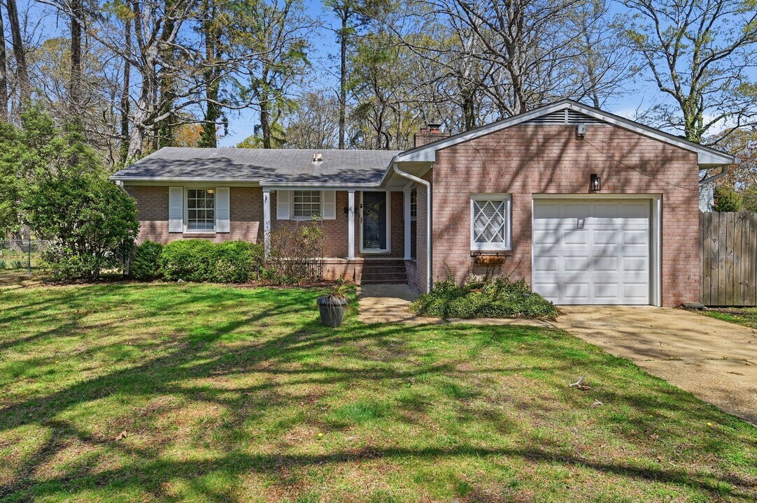 47 Fox Grove Dr in Hampton, VA - Building Photo