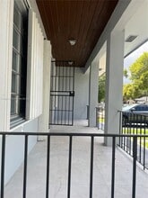 1444 NW 38th St in Miami, FL - Building Photo - Building Photo