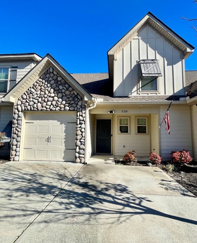property at 528 Scenic Dr