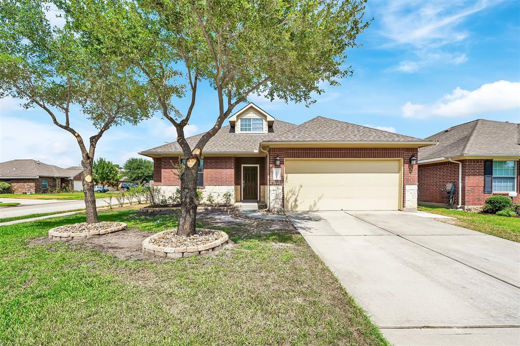 18418 Lewisham Ln in Spring, TX - Building Photo