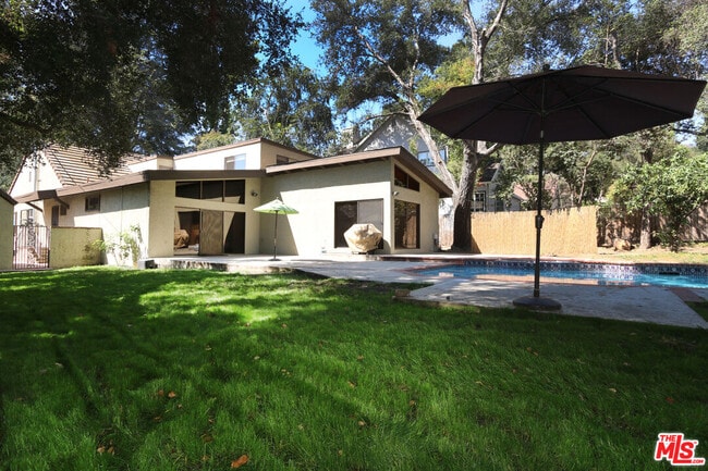 1609 Capistrano Ave in Glendale, CA - Building Photo - Building Photo